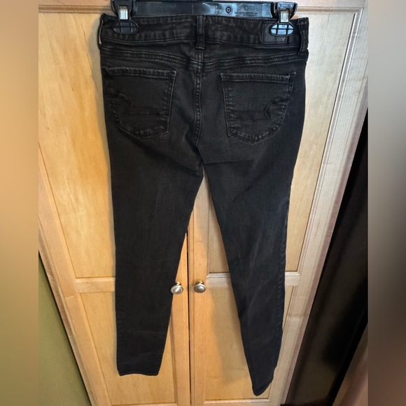 AE 🦅 Classic Black Women's Skinny Jeans - Picture 4 of 12